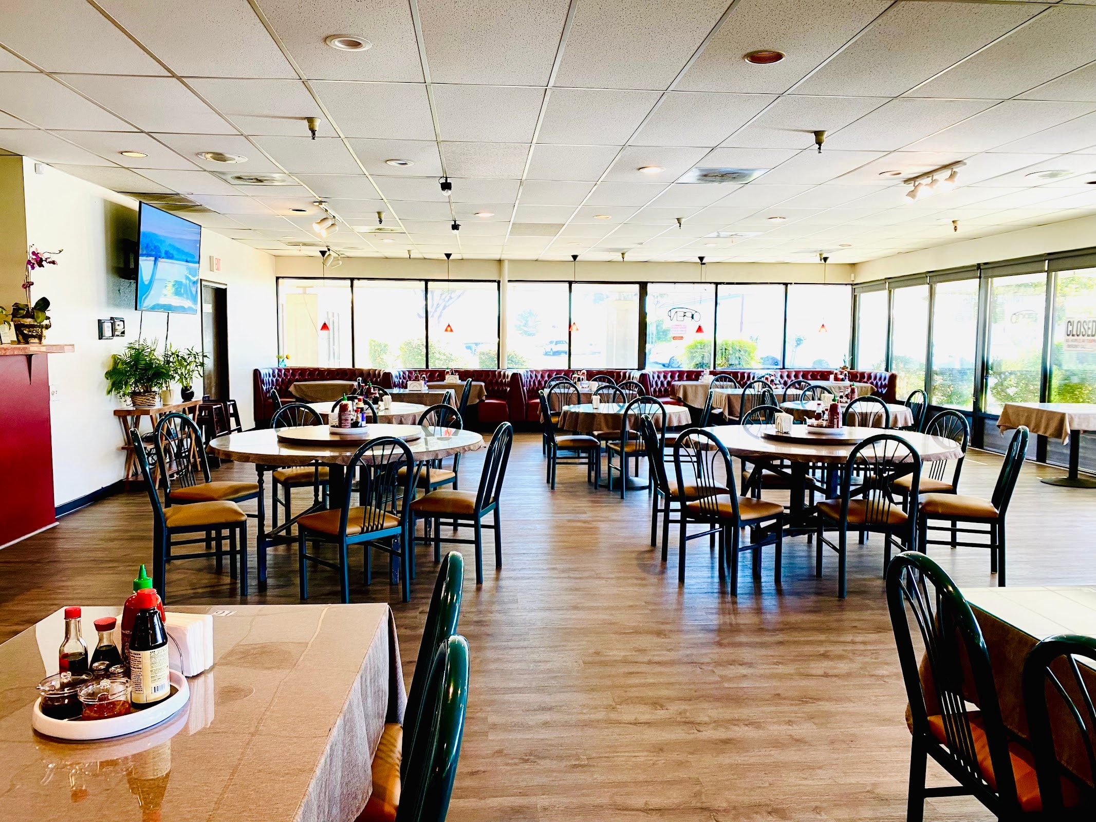 Pho Viet Anh - In Butterfield Plaza