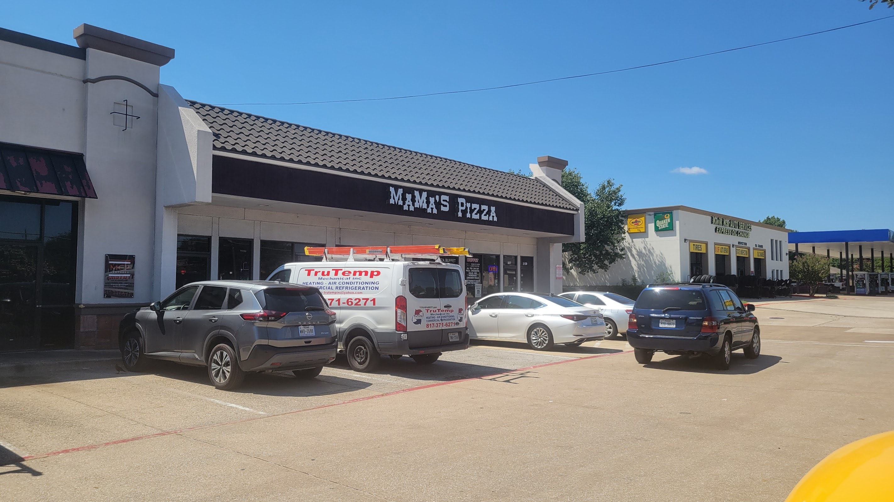 Mama's Pizza