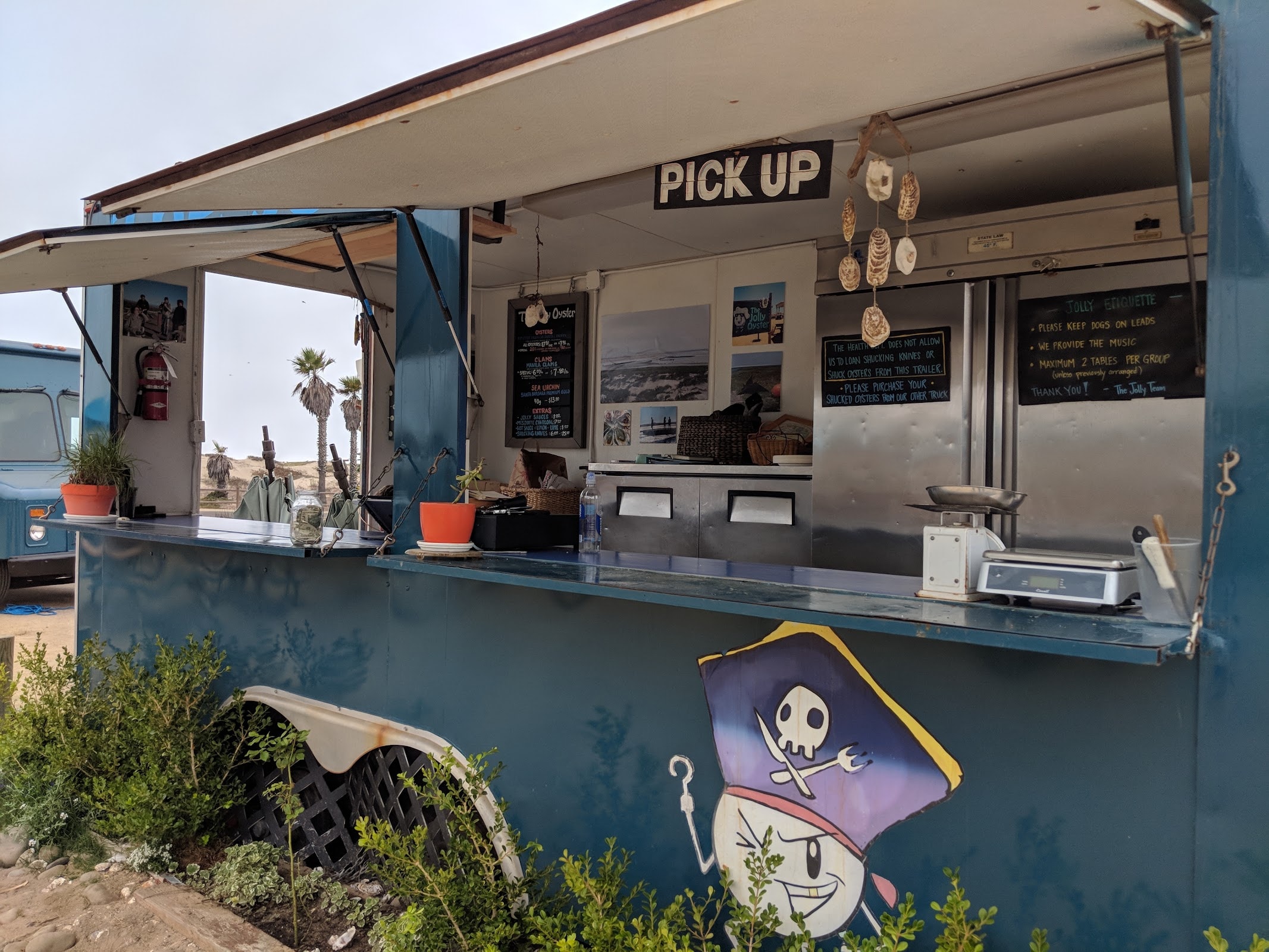 The Jolly Oyster Ventura
