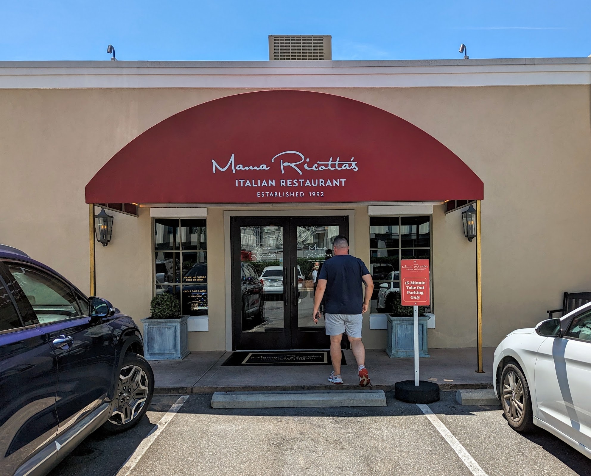Mama Ricotta's