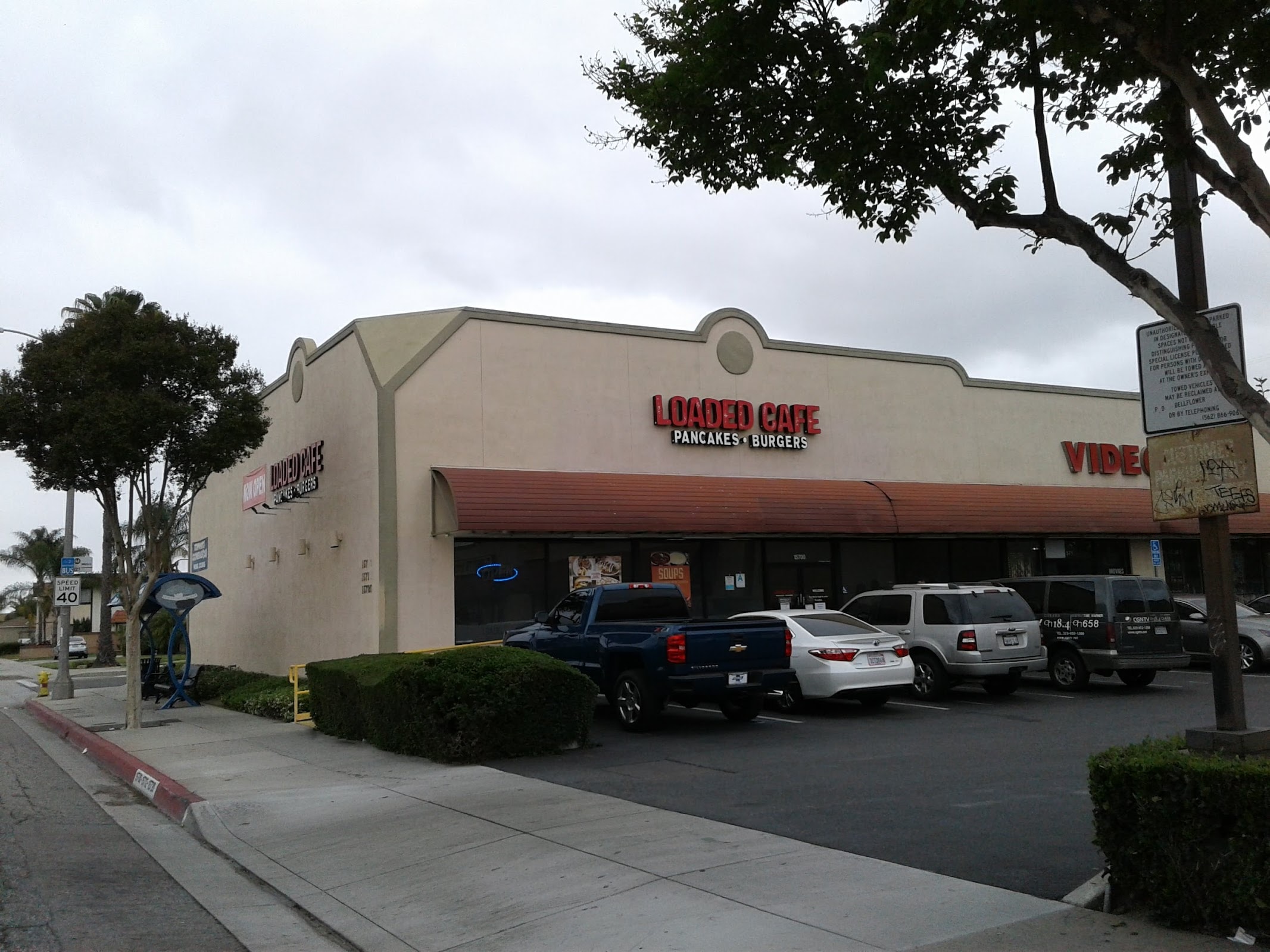 Loaded Cafe Restaurants Bellflower