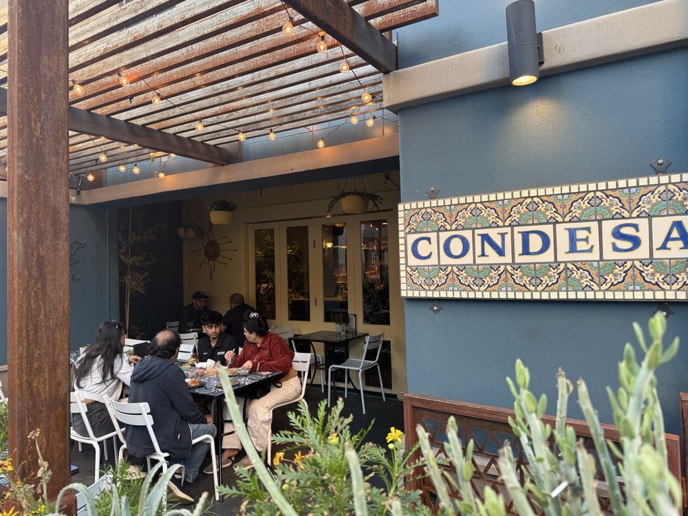 Condesa Phoenix