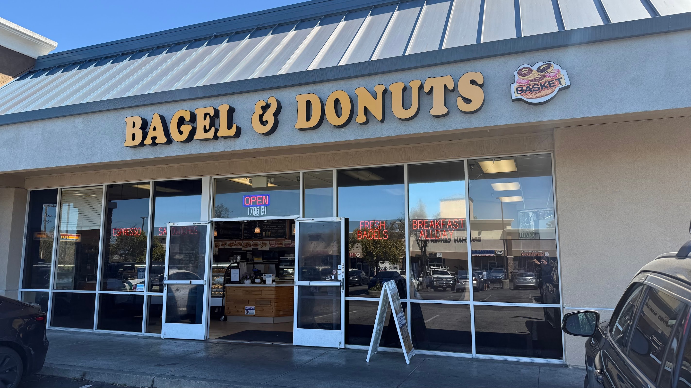 Bagel & Donuts Basket