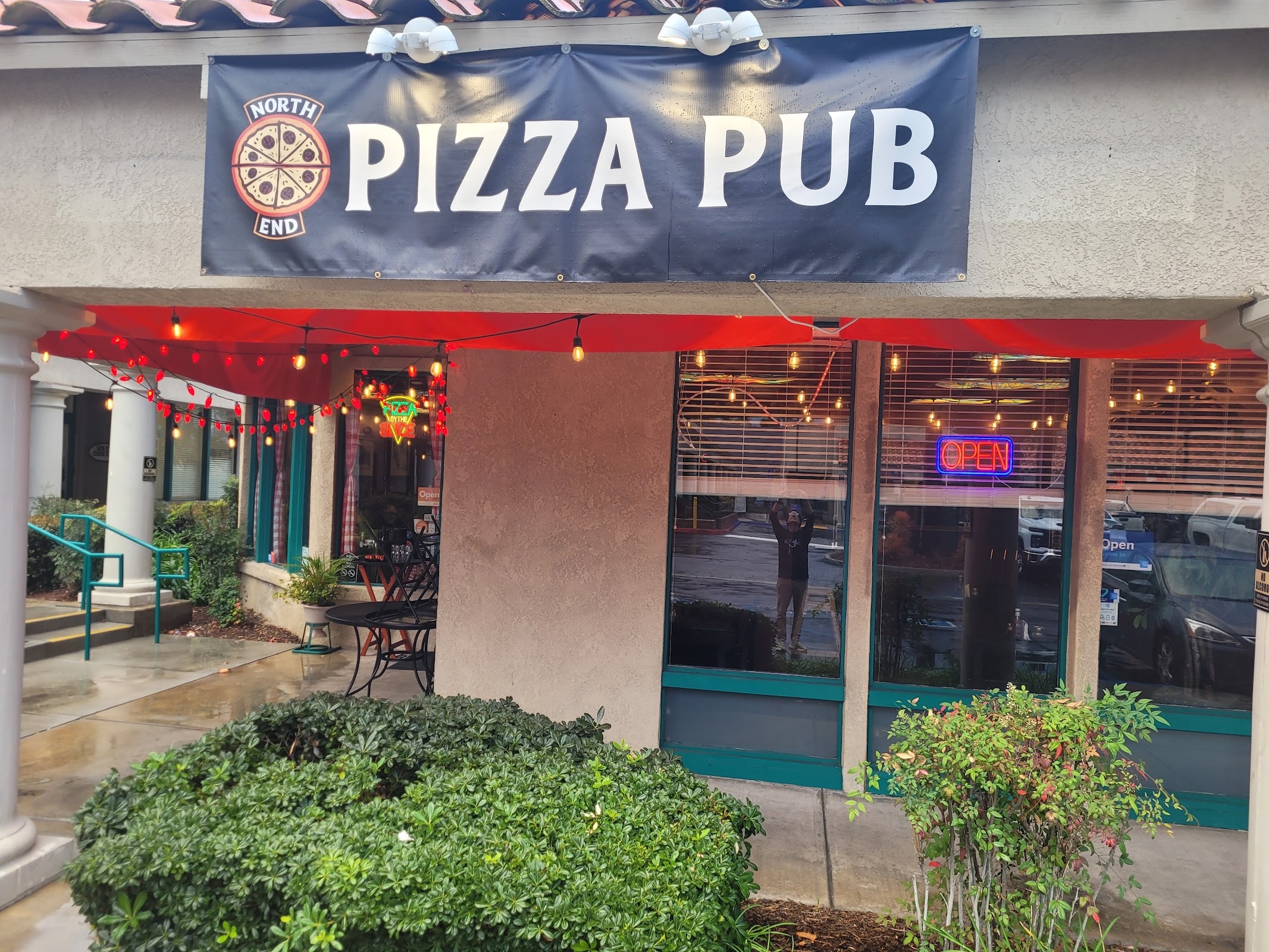North End Pizza Pub