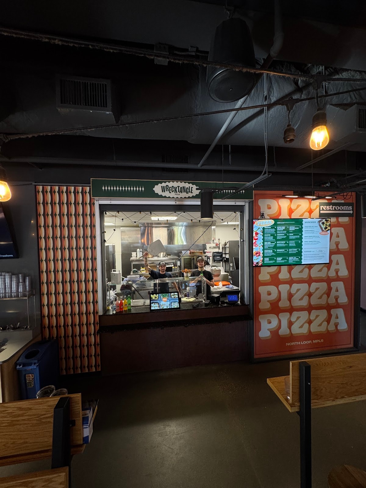 Wrecktangle Pizza