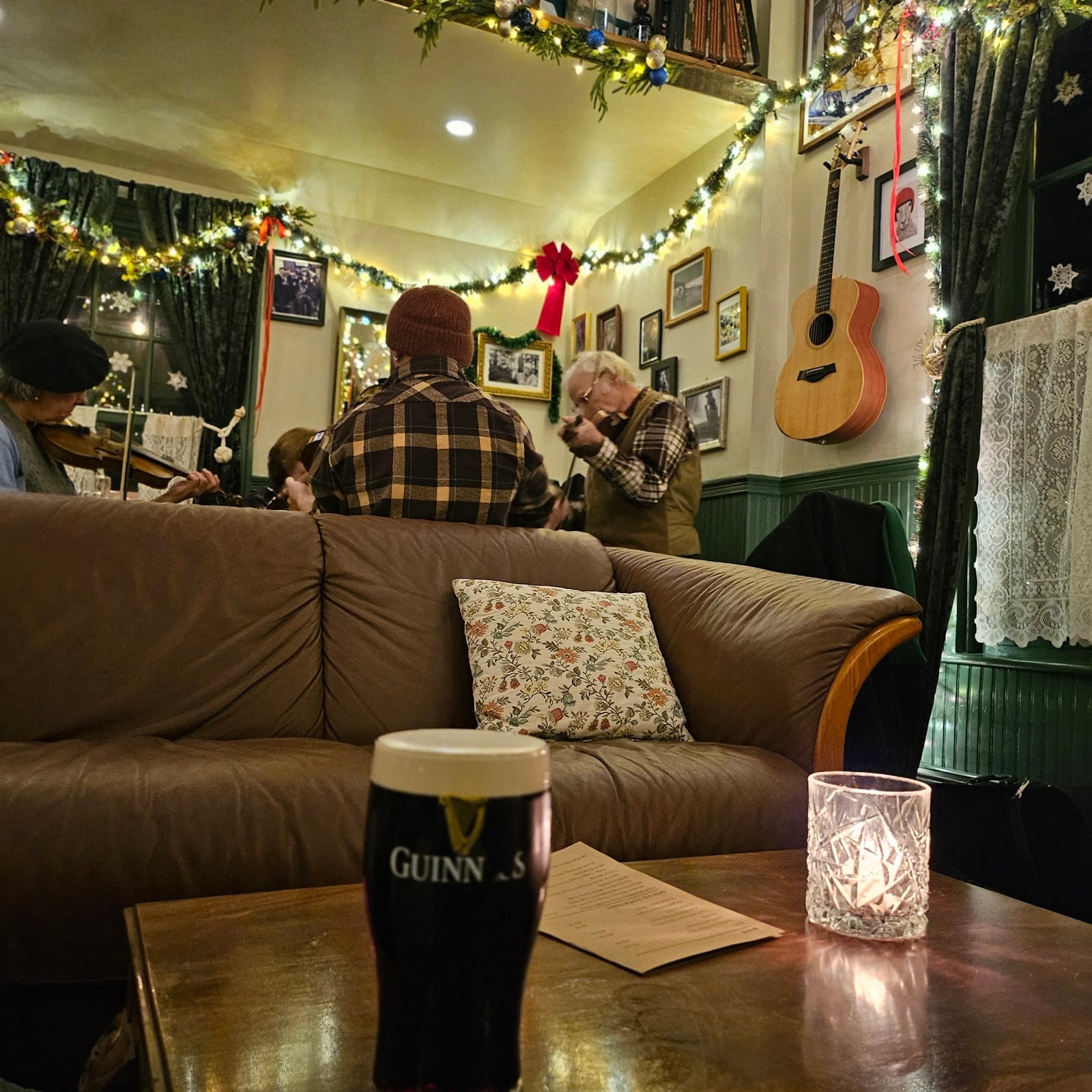 8 Bells Pub