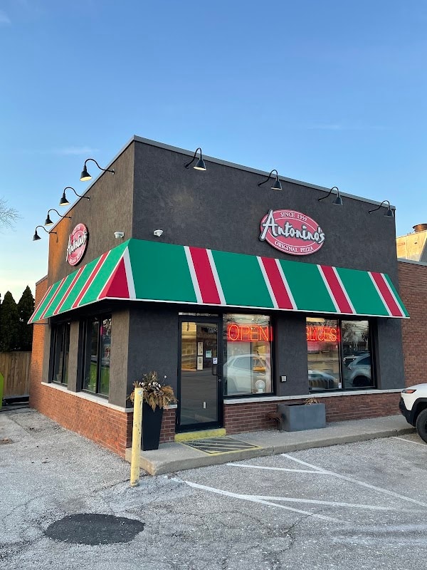 Antonino’s Original Pizza–Riverside