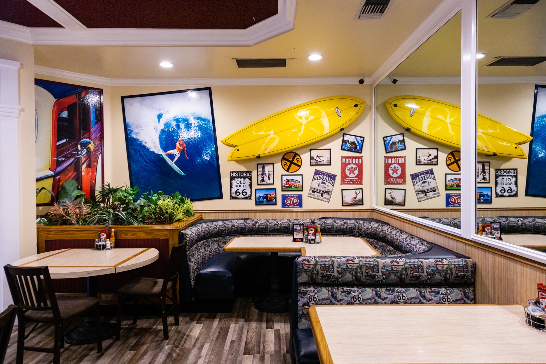 Woody's Classic Grill