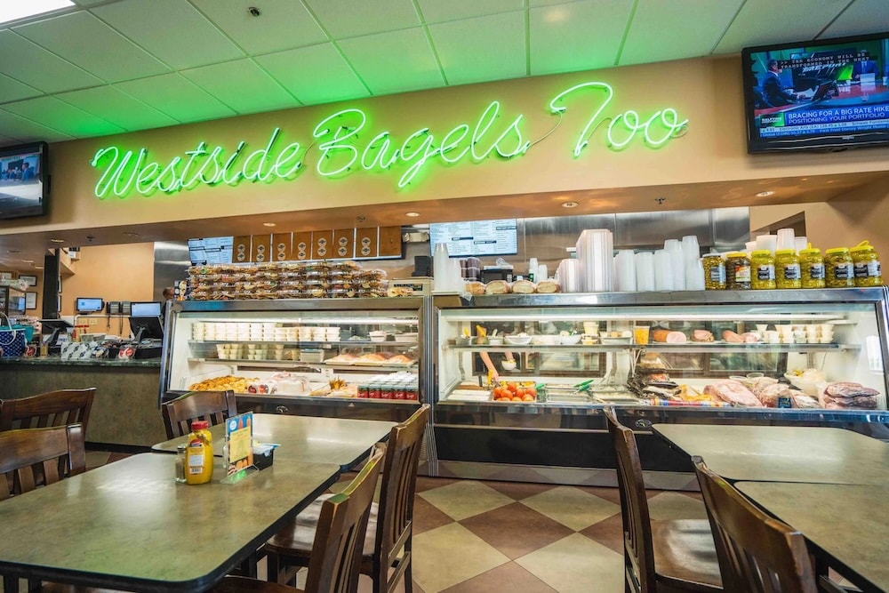 Mitch’s Westside Bagels